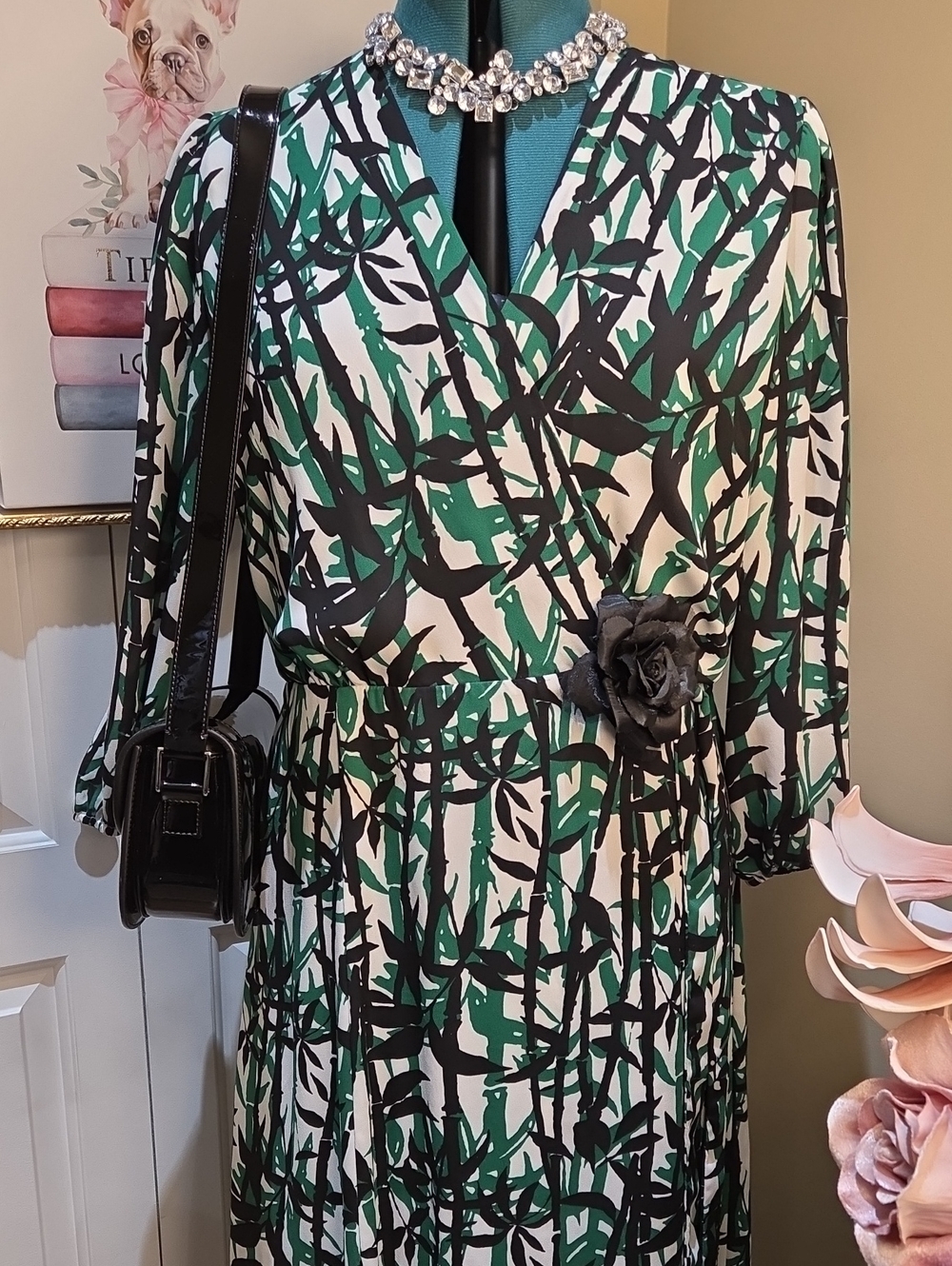 Nwot Large Eva Mendez Green & Black Abstract Wrap Dress - Picture 4 of 17